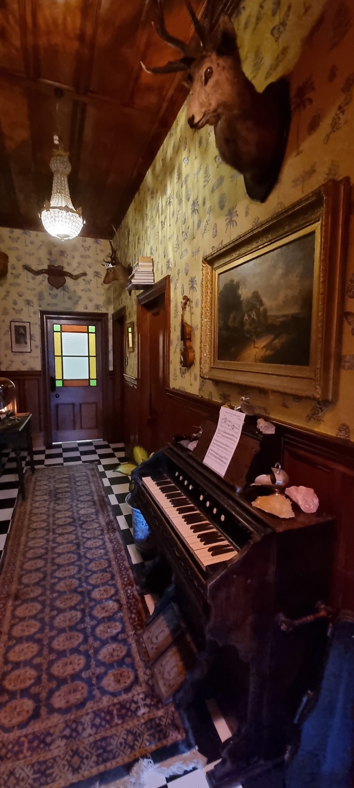 The Victorian Pump organ