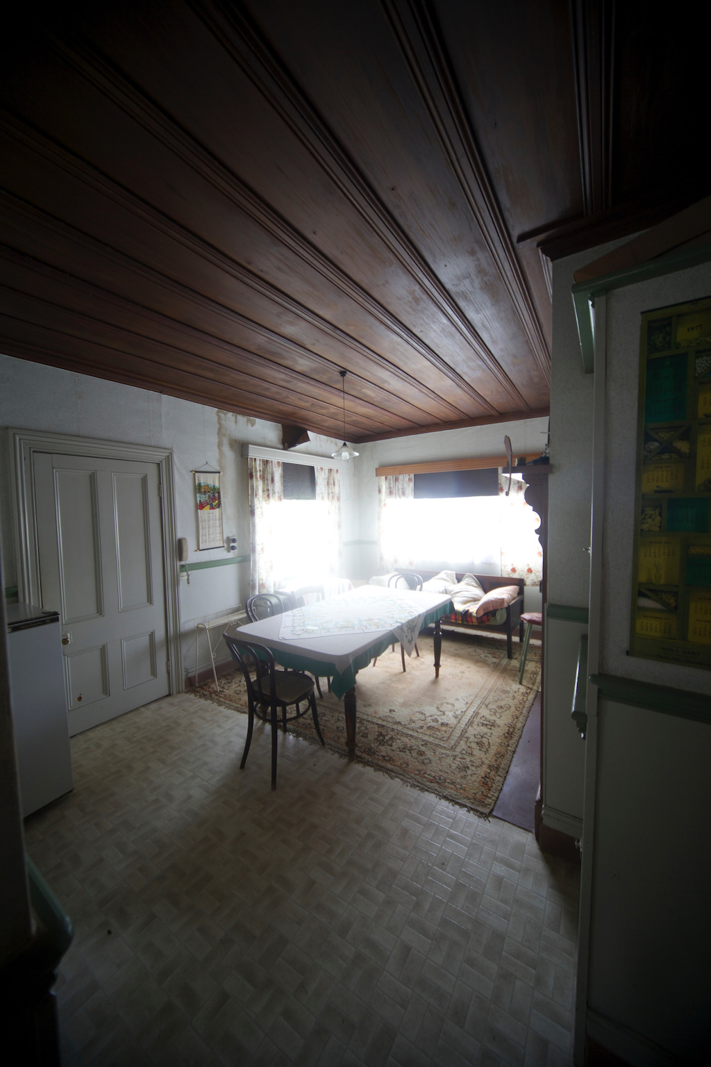 Original kitchen Dark kitchen